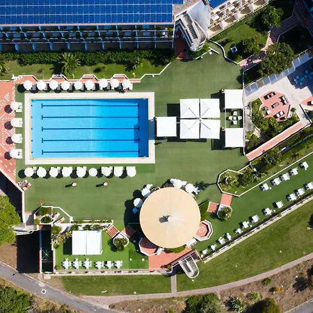 Grand Pianeta 4*