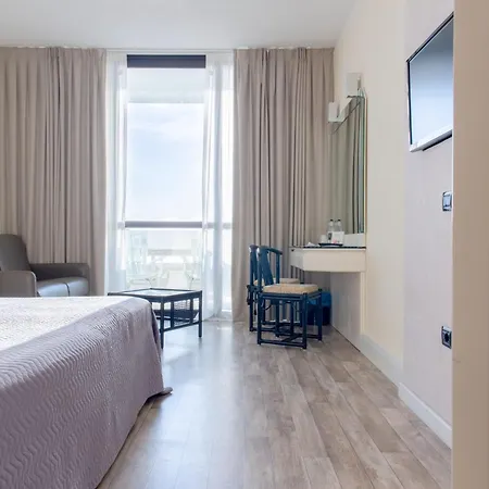 Grand Pianeta Otel 4*