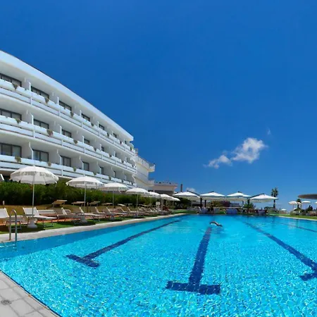 Grand Pianeta 4*