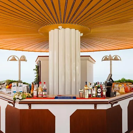 Grand Pianeta Otel 4*