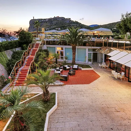 Grand Pianeta Hotel 4*