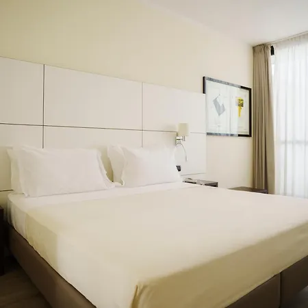 Grand Pianeta 4*